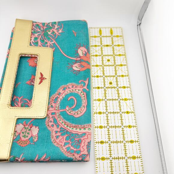 Buzz by Jane Fox Floral Paisley Canvas Clutch Purse with Gold Hardware - Picture 10 of 10